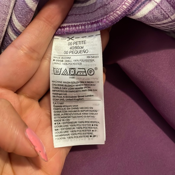 Banana Republic skirt in Satin - Picture 7 of 8